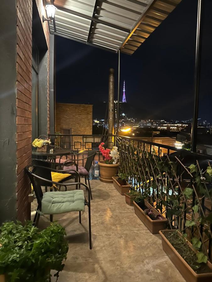 Annamari Apartamento Tbilisi Exterior foto
